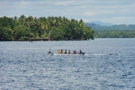 パプアニューギニアのニューアイルランド州、地元コミュニティがブルーカーボン生態系保護を自らの手で実施
